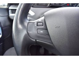 Peugeot 208  1.5 BlueHDi S&S - 100  BERLINE Allure Business PHASE 2 occasion - Photo 21