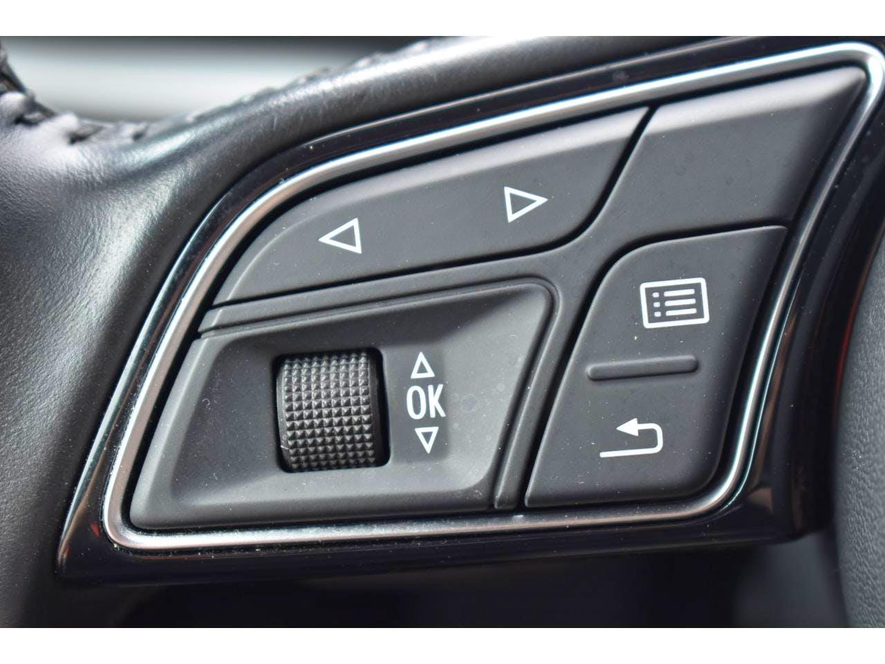 Audi A3  35 TFSI 150 Business line occasion - Photo 22