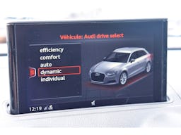 Audi A3  35 TFSI 150 Business line occasion - Photo 28