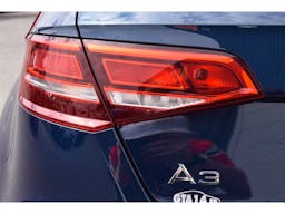 Audi A3  35 TFSI 150 Business line occasion - Photo 38