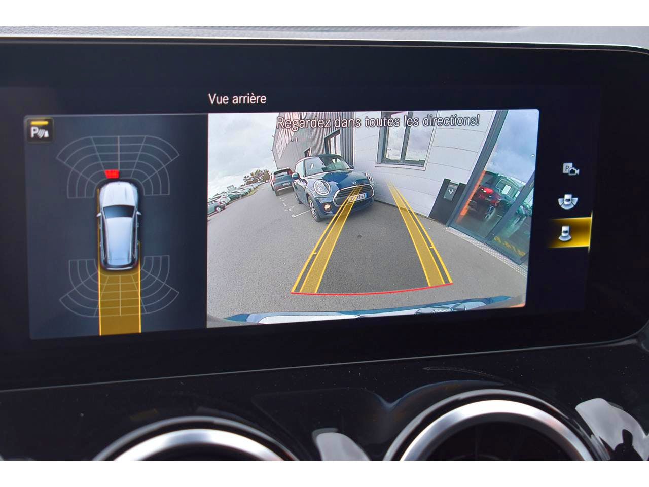Mercedes Benz Classe GLB  200 d 8G-DCT Progressive Line occasion - Photo 12