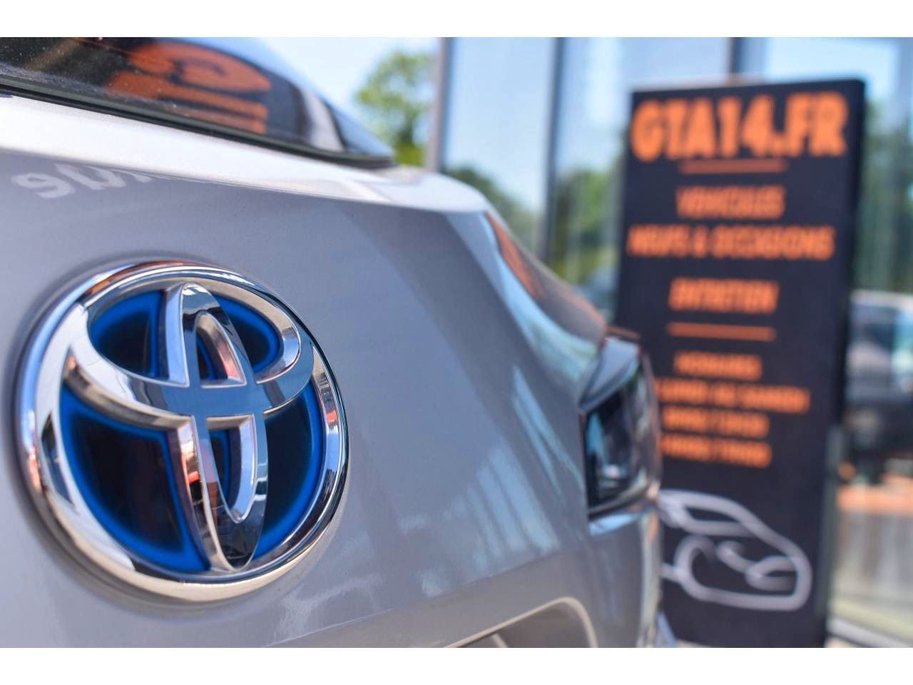 Toyota Corolla Touring Sport  Hybride 122h CVT Dynamic Business occasion - Photo 19