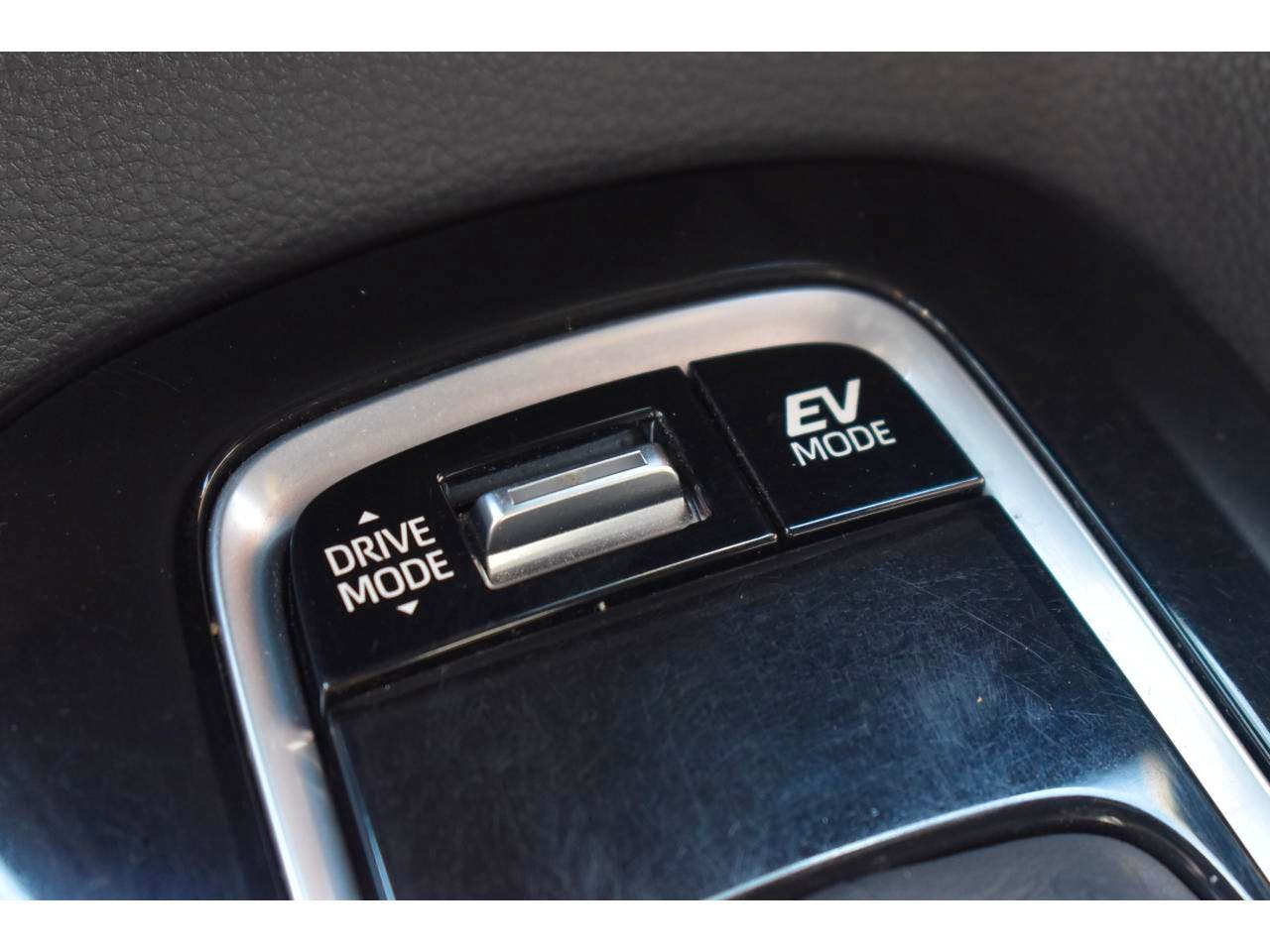 Toyota Corolla Touring Sport  Hybride 122h CVT Dynamic Business occasion - Photo 29