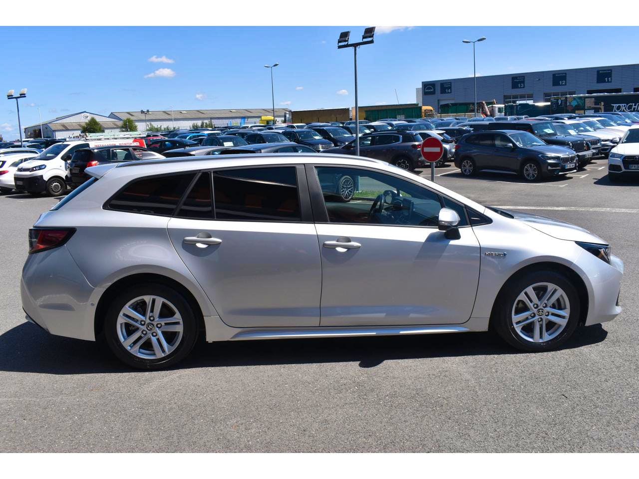 Toyota Corolla Touring Sport  Hybride 122h CVT Dynamic Business occasion - Photo 4