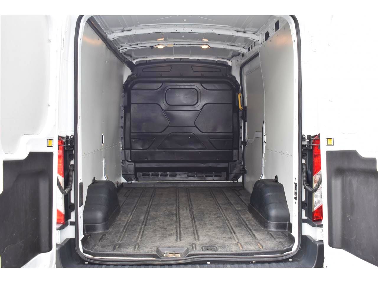 Ford Transit  T310 L2H2 2.0 TDCI 130 TREND BUSINESS occasion - Photo 9