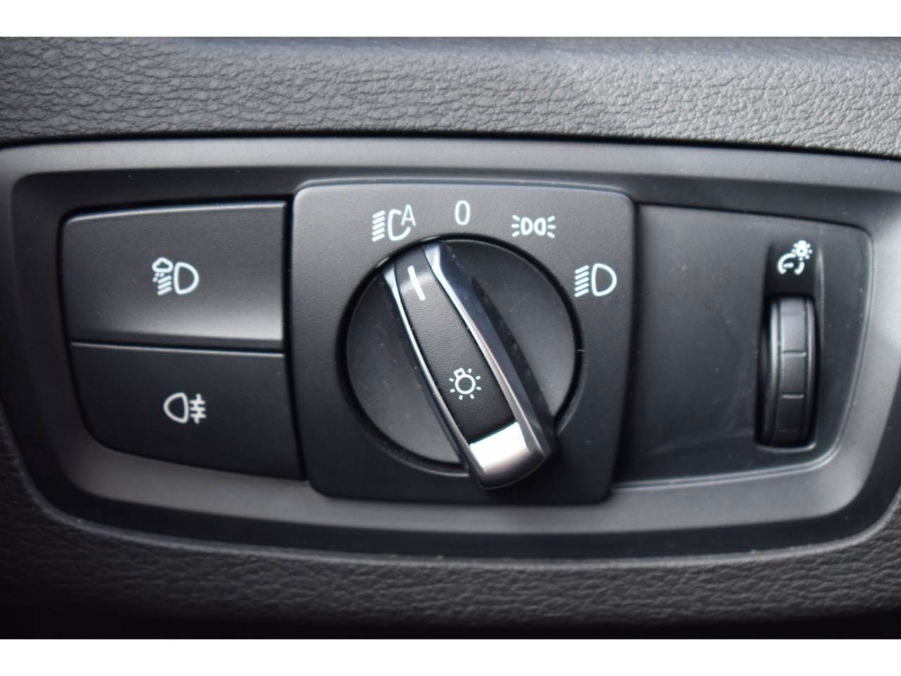 BMW X2  sDrive 18i 136 ch BVM6 F39 LOUNGE occasion - Photo 21