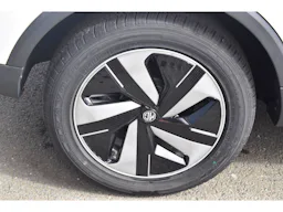 MG ZS Autonomie Standard 51kWh - 130 kW 2WD Luxury occasion - Photo 33