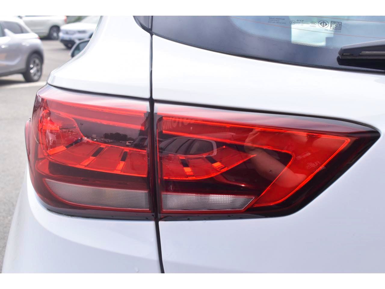 MG ZS  Autonomie Standard 51kWh - 130 kW 2WD Luxury occasion - Photo 34