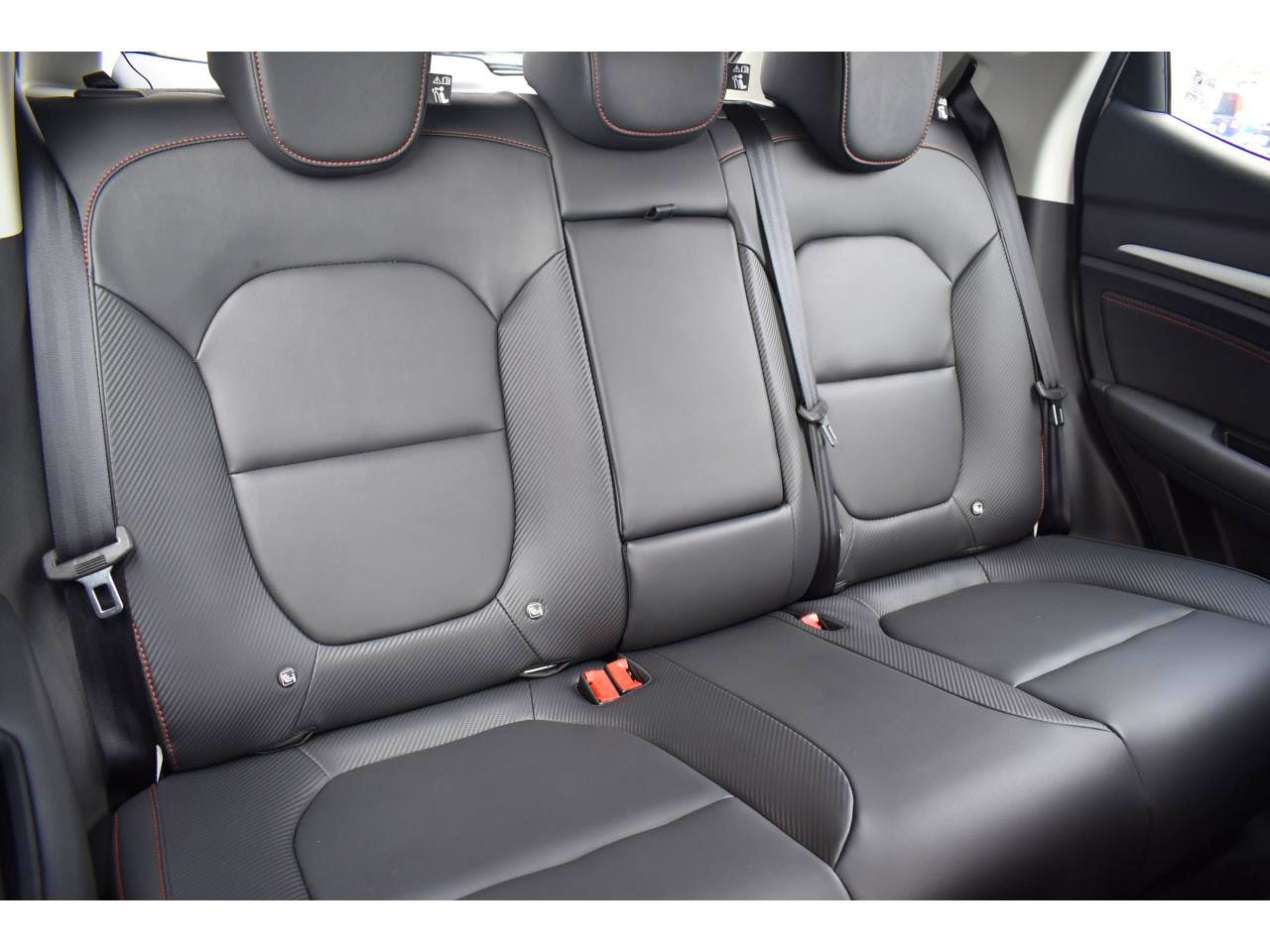 MG ZS  Autonomie Standard 51kWh - 130 kW 2WD Luxury occasion - Photo 5