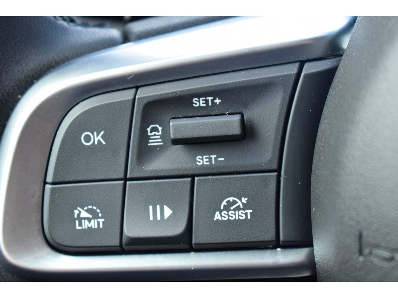 Fiat 600  1.2 Hybrid 100ch DCT6 La Prima occasion - Photo 22