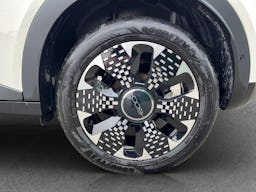 Fiat 600 1.2 Hybrid 100ch DCT6 La Prima occasion - Photo 4