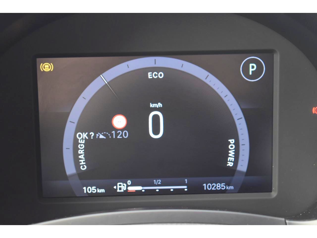 Fiat 600  1.2 Hybrid 100ch DCT6 La Prima occasion - Photo 8