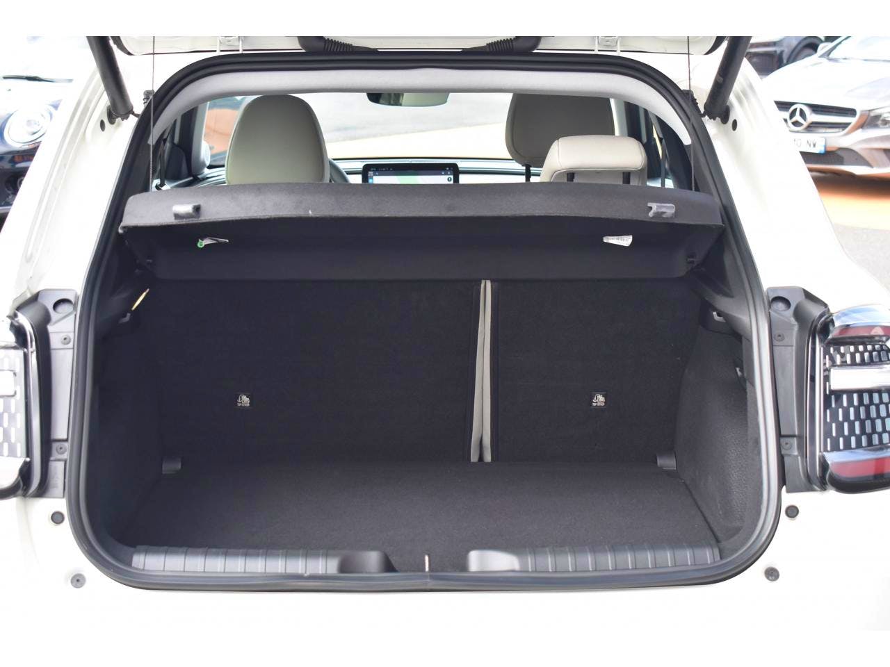 Fiat 600  1.2 Hybrid 100ch DCT6 La Prima occasion - Photo 9