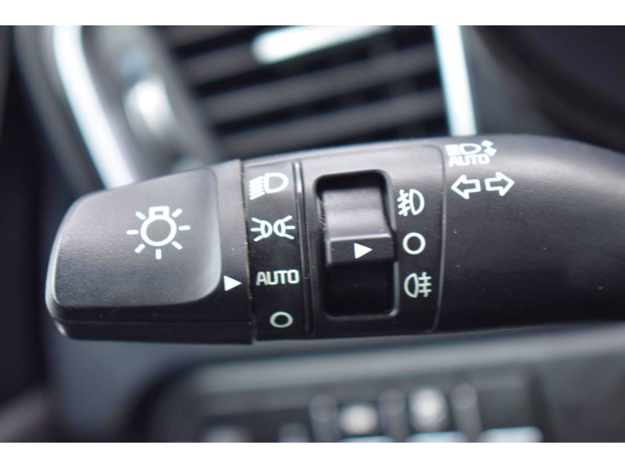 Kia Ceed SW  1.6 CRDi 136 ch MHEV iBVM6 GT Line Premium occasion - Photo 25