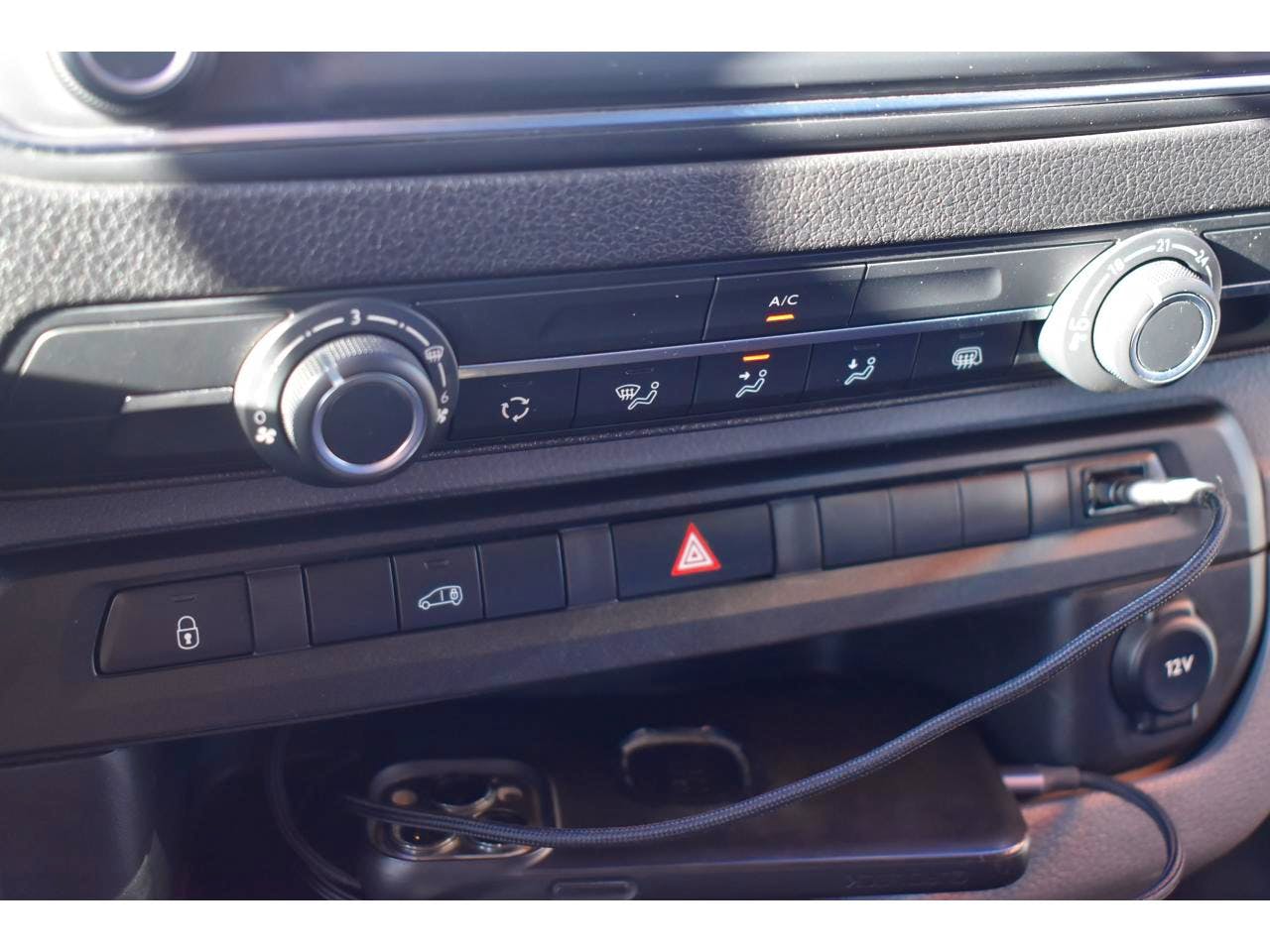 Peugeot Expert  LONG 2.0 BLUEHDI 120 S&S BVM6 ASPHALT occasion - Photo 13
