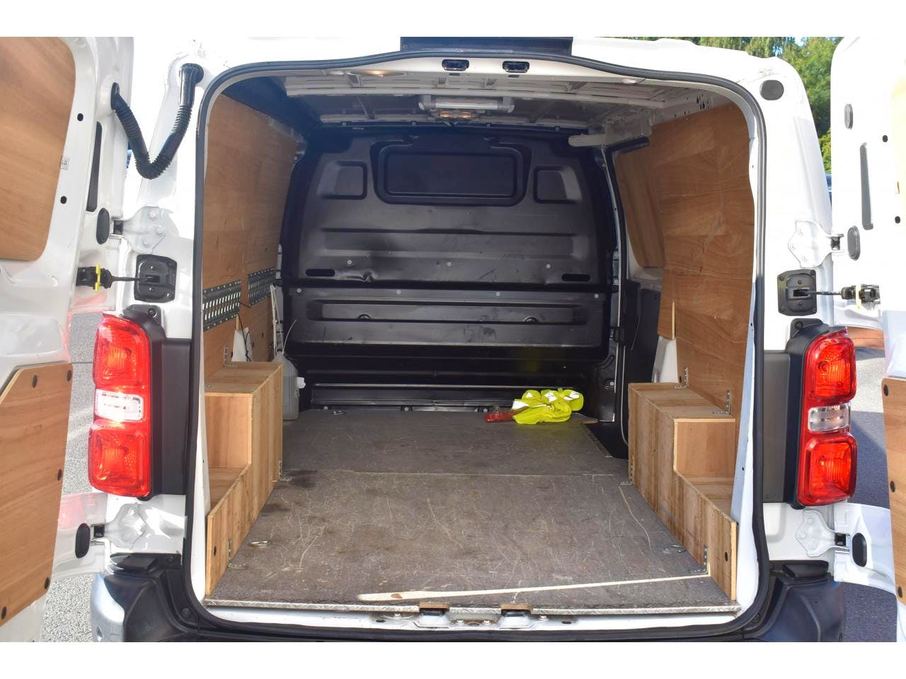 Peugeot Expert  LONG 2.0 BLUEHDI 120 S&S BVM6 ASPHALT occasion - Photo 9