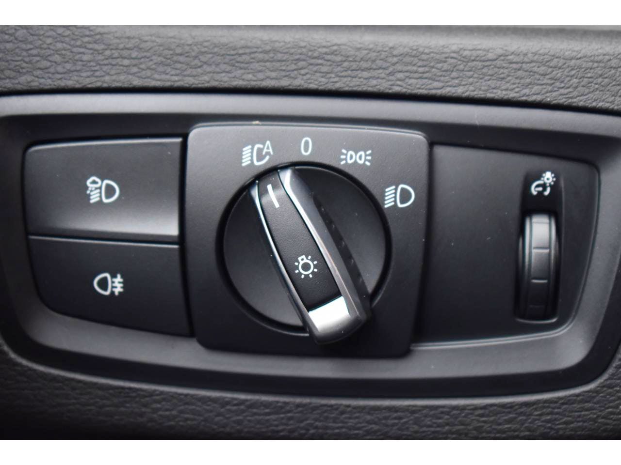 BMW X2  xDrive 25e 220 ch BVA6 F39 Business Design occasion - Photo 21
