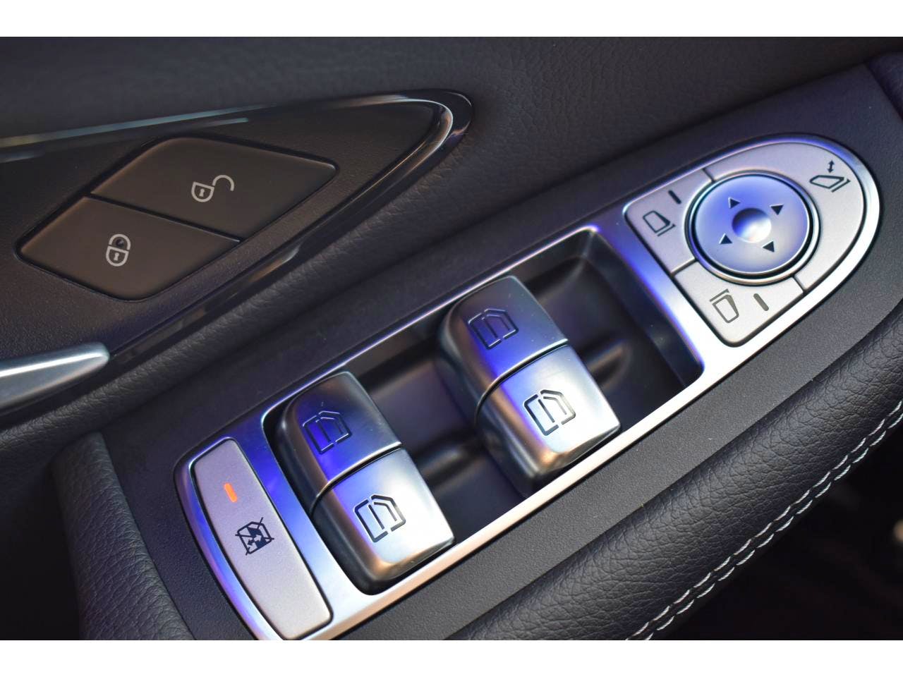 Mercedes Benz Classe C Break  300 e 9G-Tronic Business Line occasion - Photo 11
