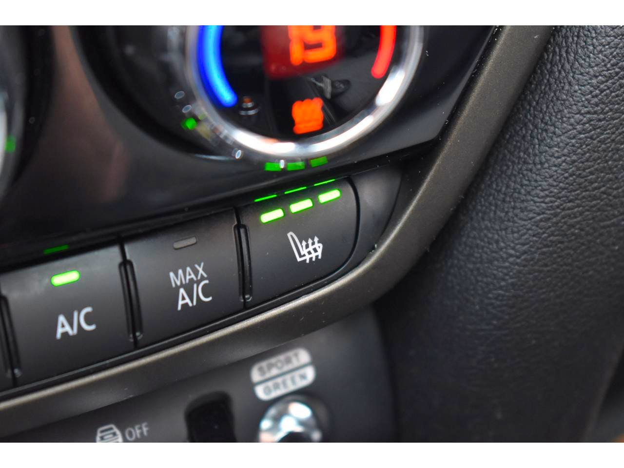 Mini Countryman  125 - 95 ch ALL4 BVA6 Cooper SE occasion - Photo 30