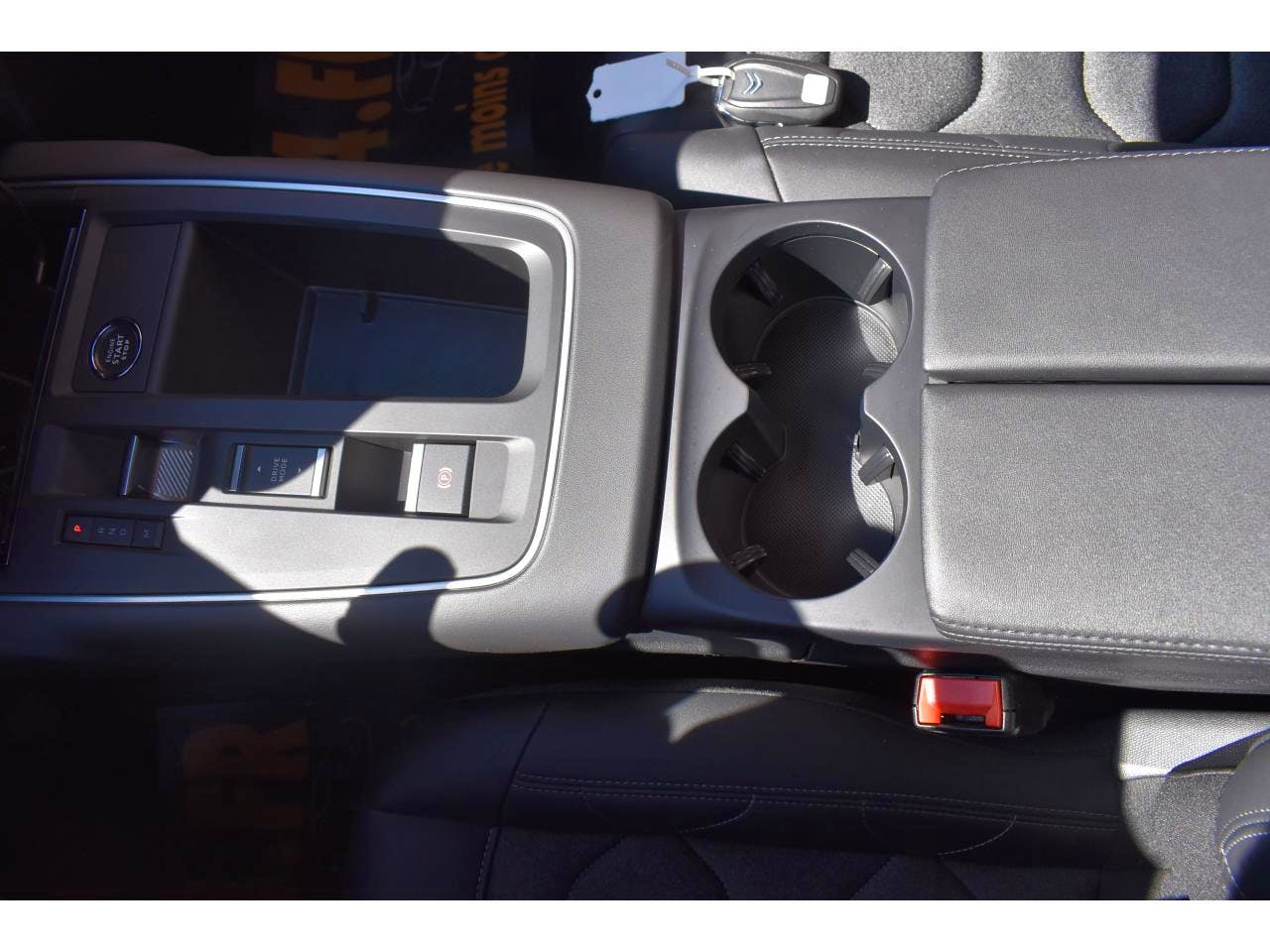 Citroën C5 Aircross  Hybride 136 e-DCS6 Plus occasion - Photo 14