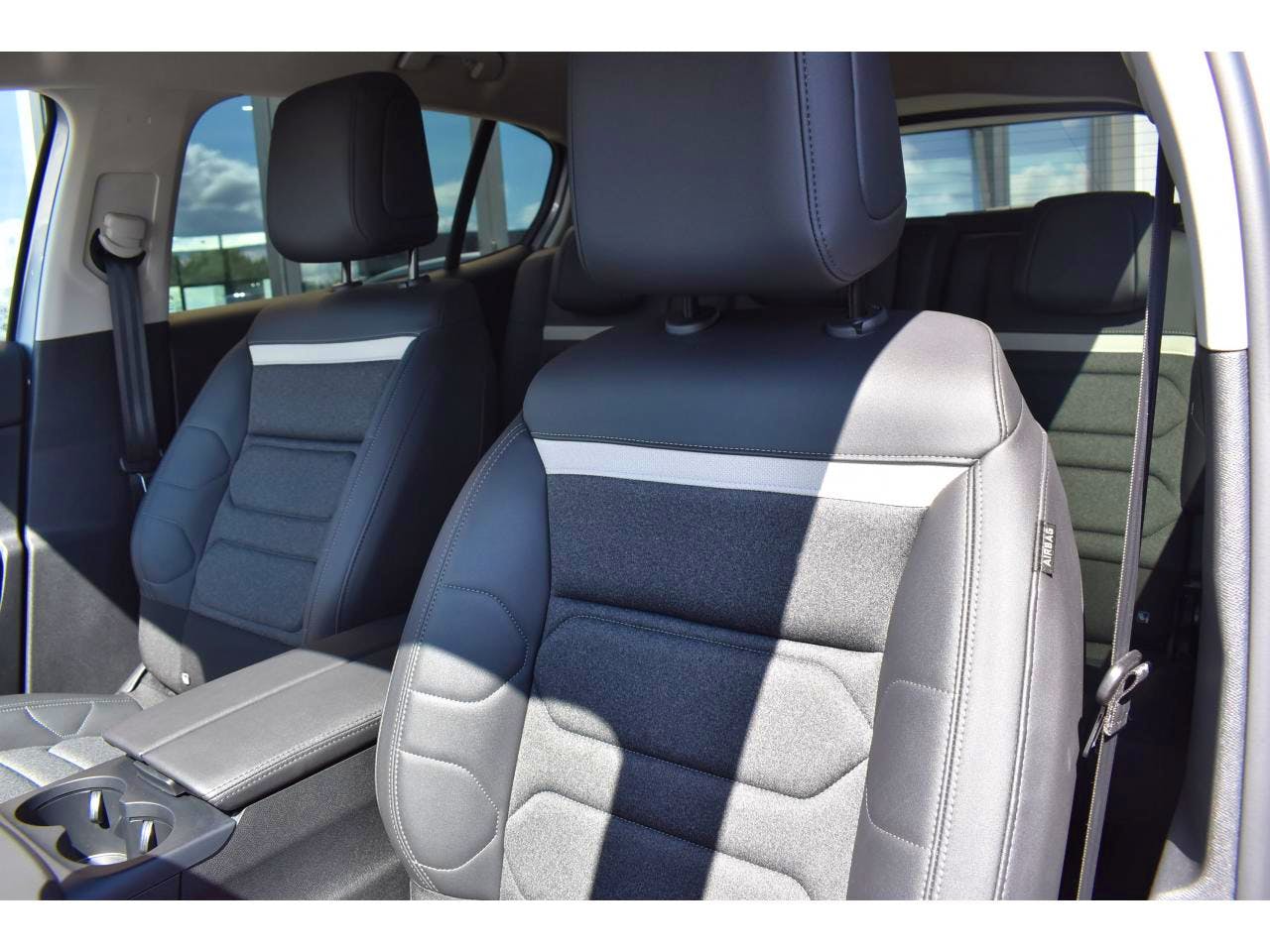 Citroën C5 Aircross  Hybride 136 e-DCS6 Plus occasion - Photo 15
