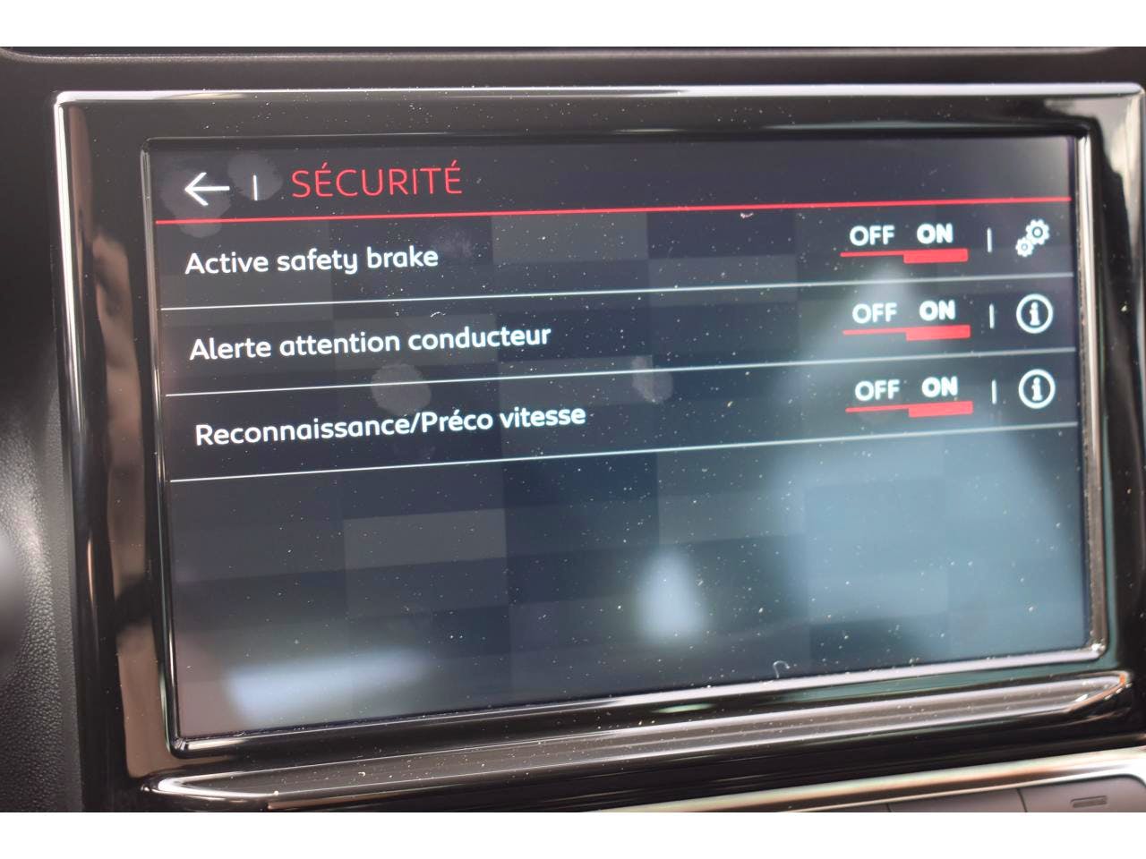 Citroën C3 Aircross  PureTech 110 S&S BVM6 Plus occasion - Photo 31