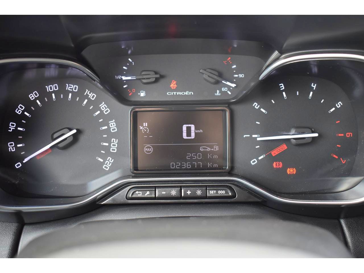 Citroën C3 Aircross  PureTech 110 S&S BVM6 Plus occasion - Photo 8