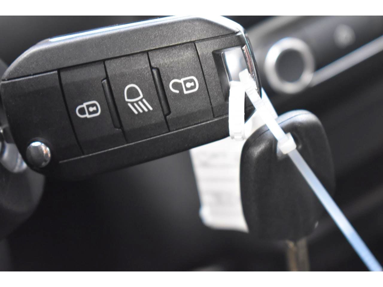 Citroën C3 Aircross  BlueHDi 110 S&S BVM6 Plus occasion - Photo 25