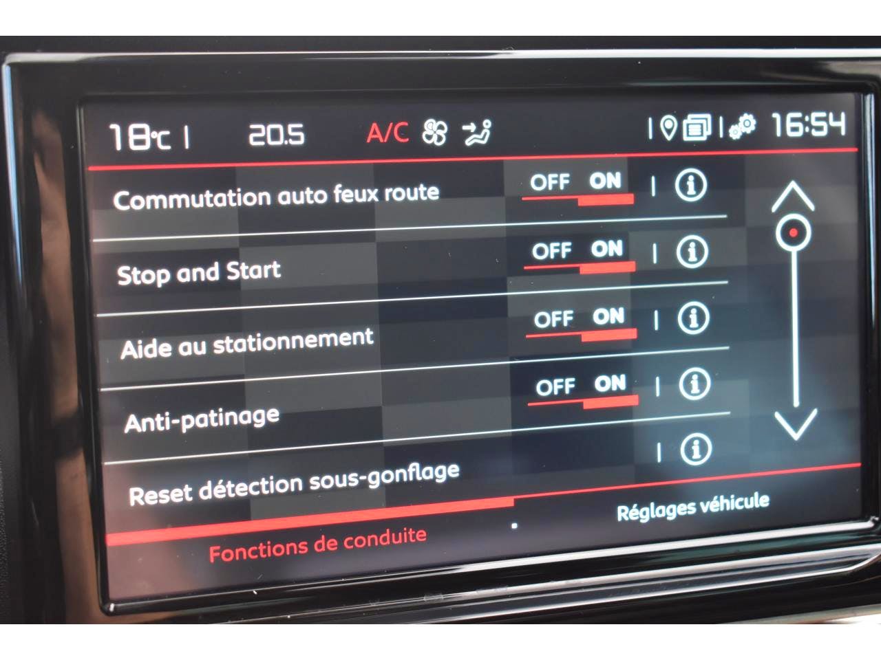 Citroën C3 Aircross  BlueHDi 110 S&S BVM6 Plus occasion - Photo 31