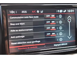 Citroën C3 Aircross  BlueHDi 110 S&S BVM6 Plus occasion - Photo 31