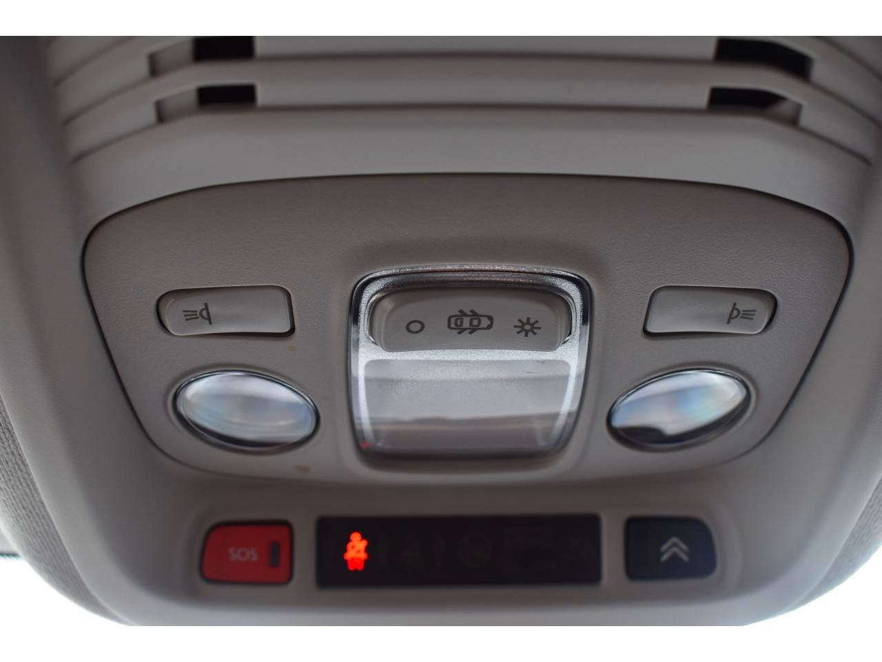 Citroën C3 Aircross  BlueHDi 110 S&S BVM6 Plus occasion - Photo 34
