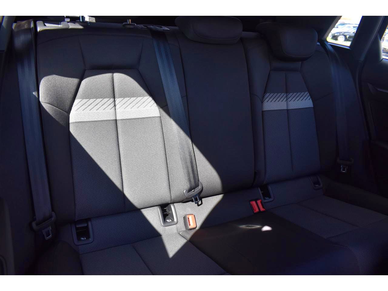 Audi A3 Sportback  45 TFSIe 245 S tronic 6 Competition occasion - Photo 5