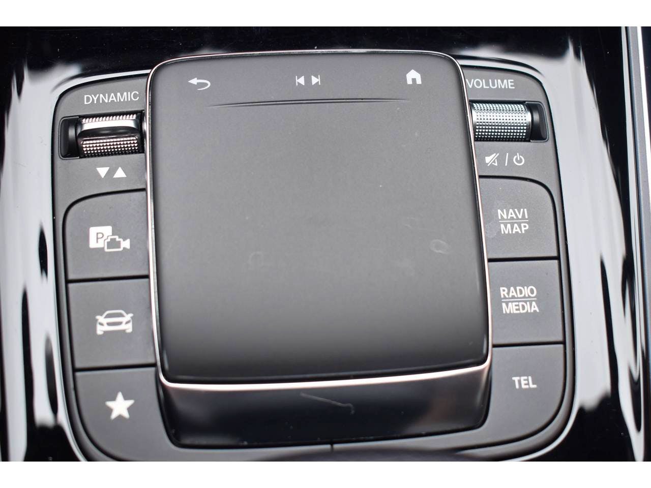Mercedes Benz Classe GLA  200 d 8G-DCT AMG Line occasion - Photo 30