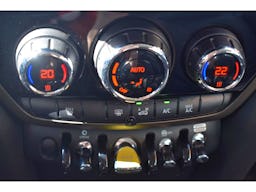 Mini Countryman  125+95 ch ALL4 BVA6 Cooper SE BUSINESS DESIGN occasion - Photo 13