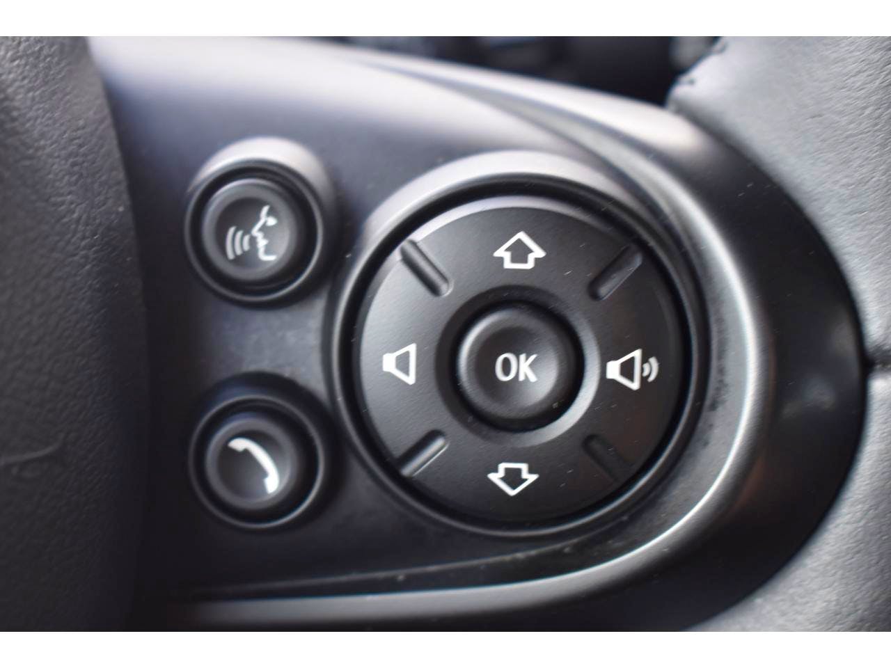 Mini Countryman  125+95 ch ALL4 BVA6 Cooper SE BUSINESS DESIGN occasion - Photo 24