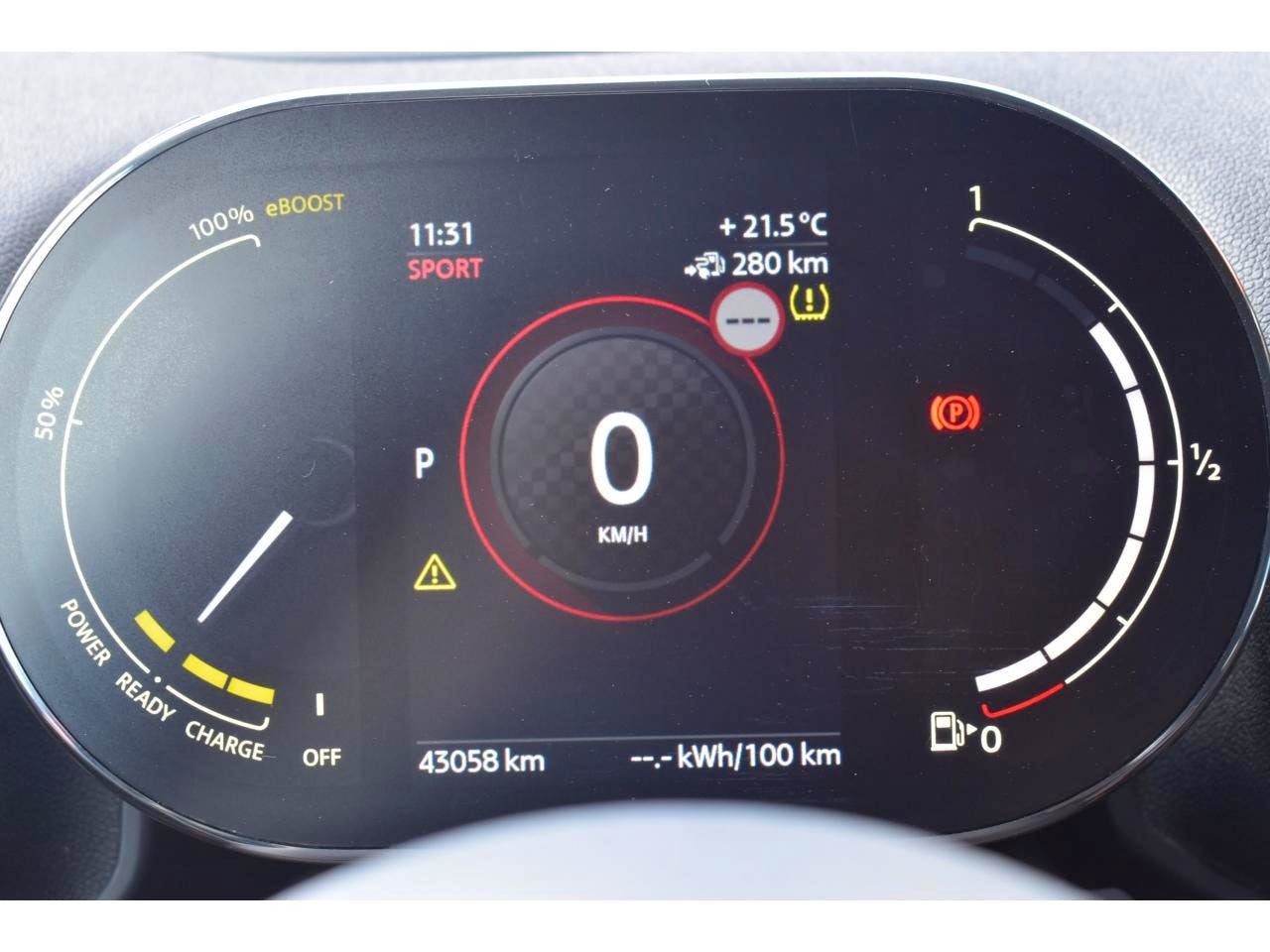 Mini Countryman  125+95 ch ALL4 BVA6 Cooper SE BUSINESS DESIGN occasion - Photo 8
