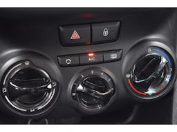 Peugeot 208 Affaire  PURETECH 82 S&S BVM5 PREMIUM occasion - Photo 13