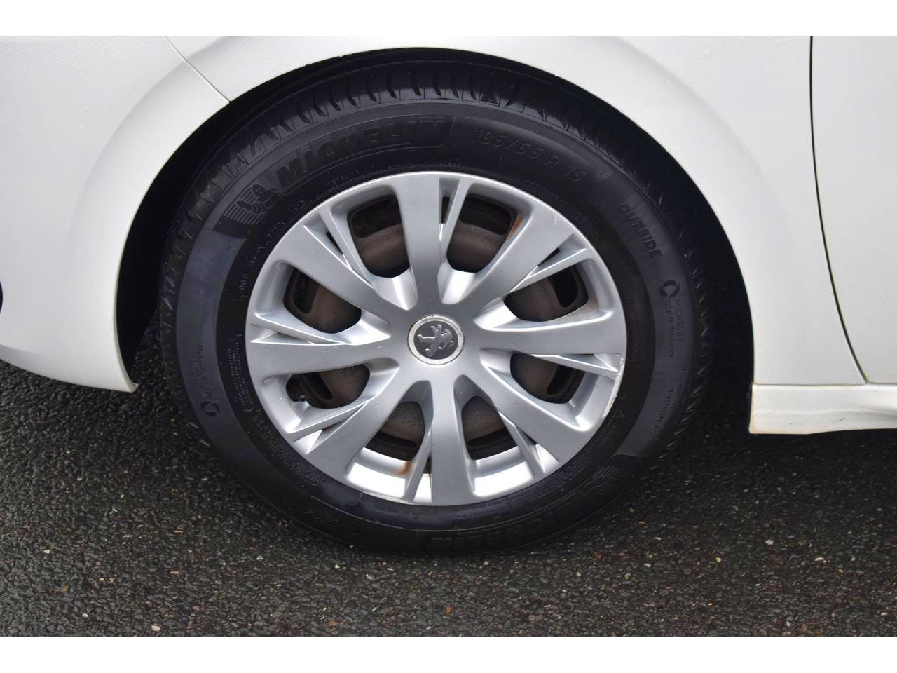 Peugeot 208 Affaire  PURETECH 82 S&S BVM5 PREMIUM occasion - Photo 16