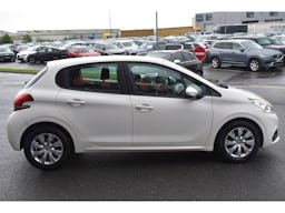 Peugeot 208 Affaire  PURETECH 82 S&S BVM5 PREMIUM occasion - Photo 4
