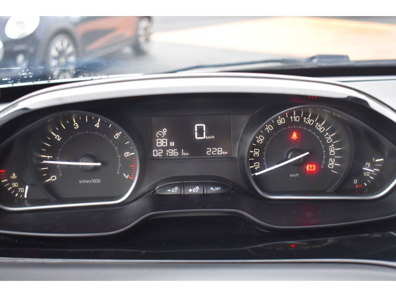 Peugeot 208 Affaire  PURETECH 82 S&S BVM5 PREMIUM occasion - Photo 8