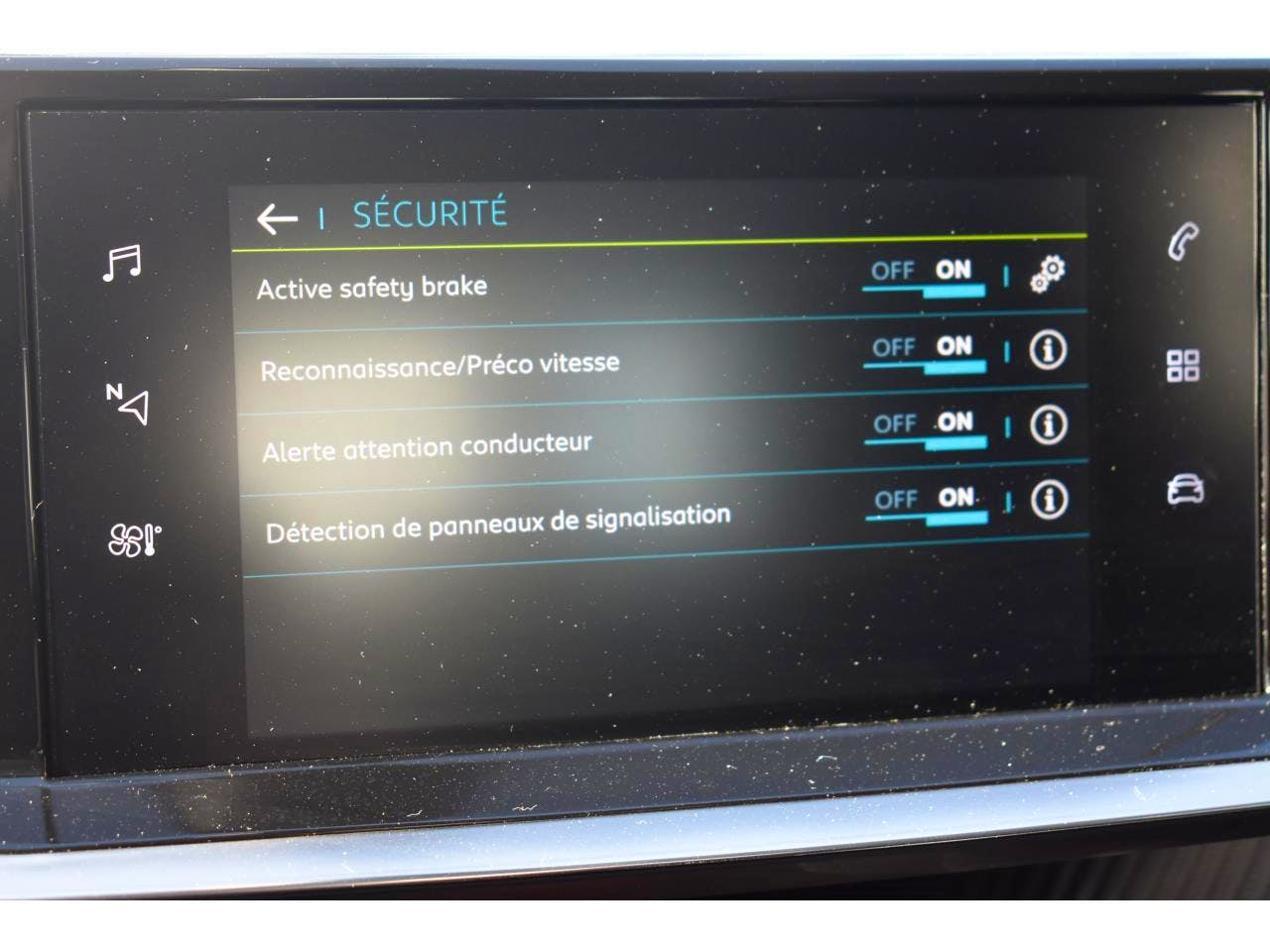 Peugeot e-208  50 kWh 136ch Active Business occasion - Photo 29
