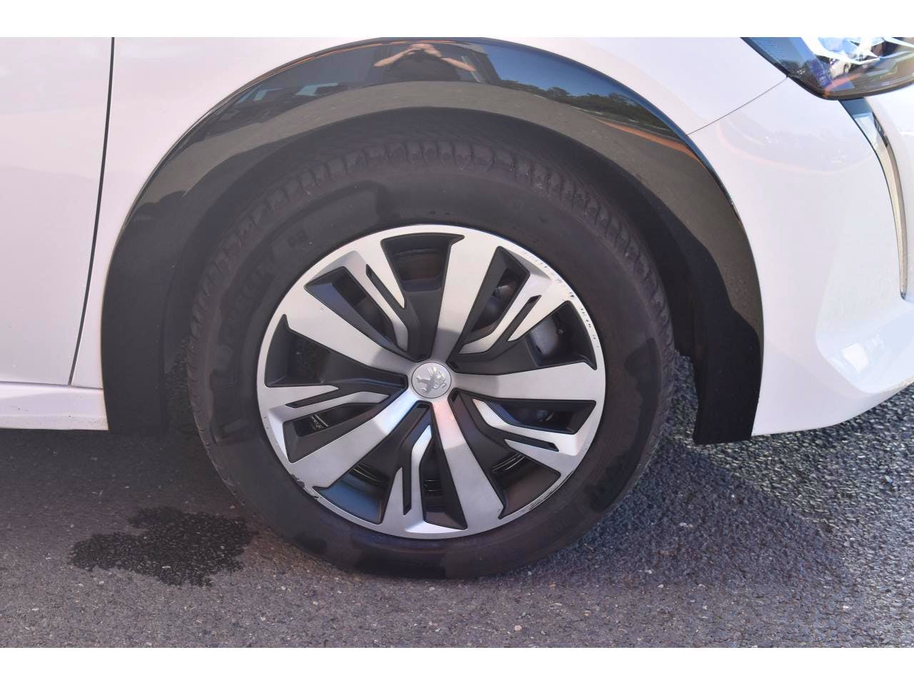 Peugeot e-208  50 kWh 136ch Active Business occasion - Photo 36