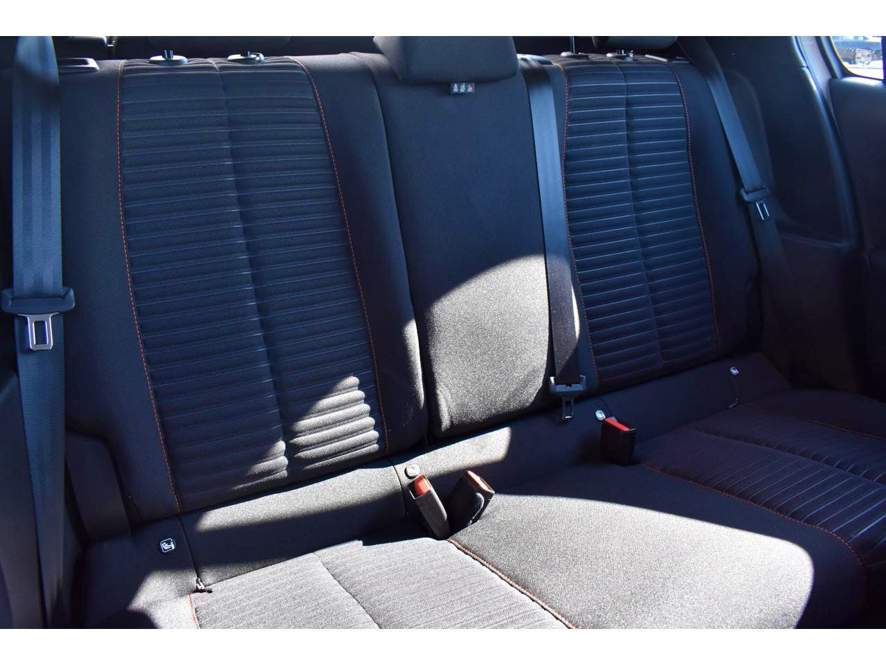 Peugeot e-208  50 kWh 136ch Active Business occasion - Photo 5