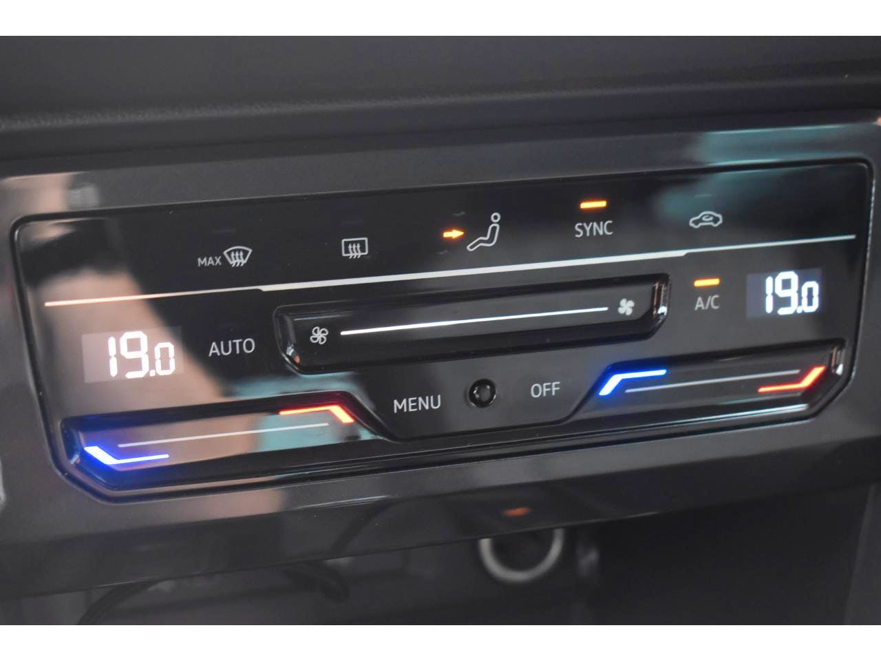 Volkswagen Tiguan  1.4 eHybrid 245ch DSG6 Life Plus occasion - Photo 13