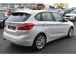BMW Série 2  225xe 220 ch BVA6 F45 LCI Business Design occasion - Photo 2