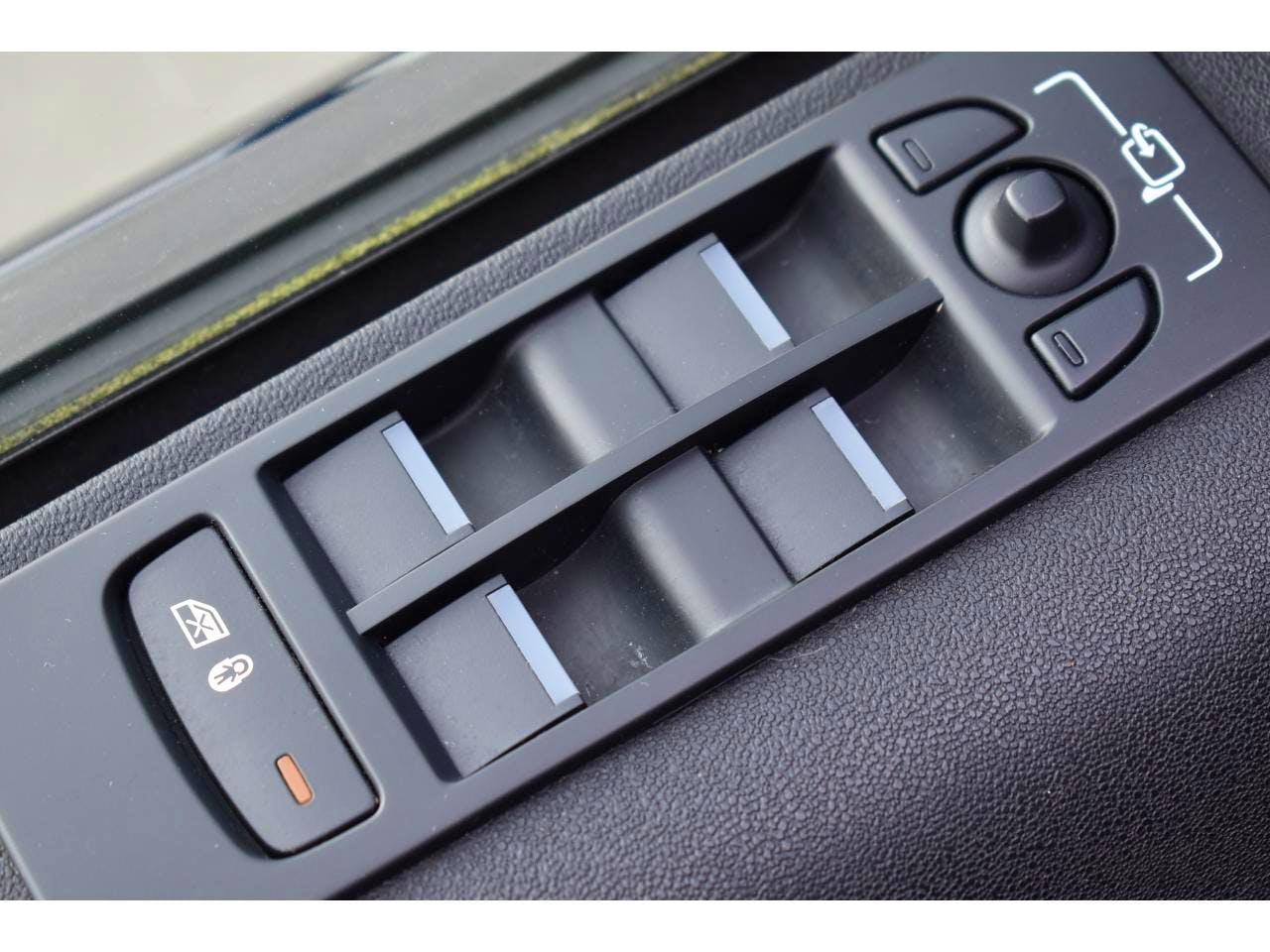 Land Rover Discovery Sport  1.5 P300e - BVA  R-Dynamic SE PHASE 2 occasion - Photo 21