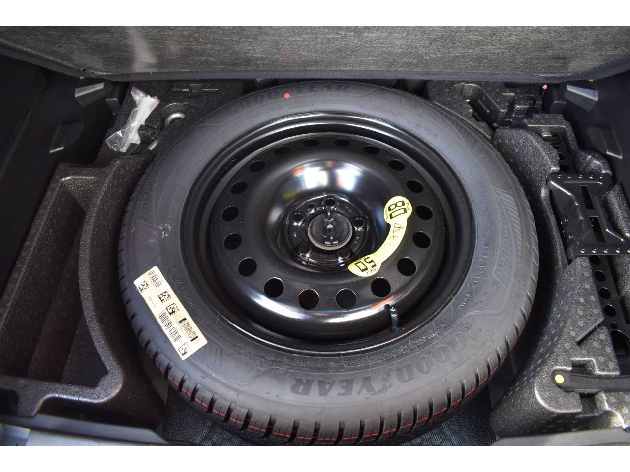 Jeep Renegade  1.5 Turbo T4 130 ch BVR7 e-Hybrid Altitude occasion - Photo 10