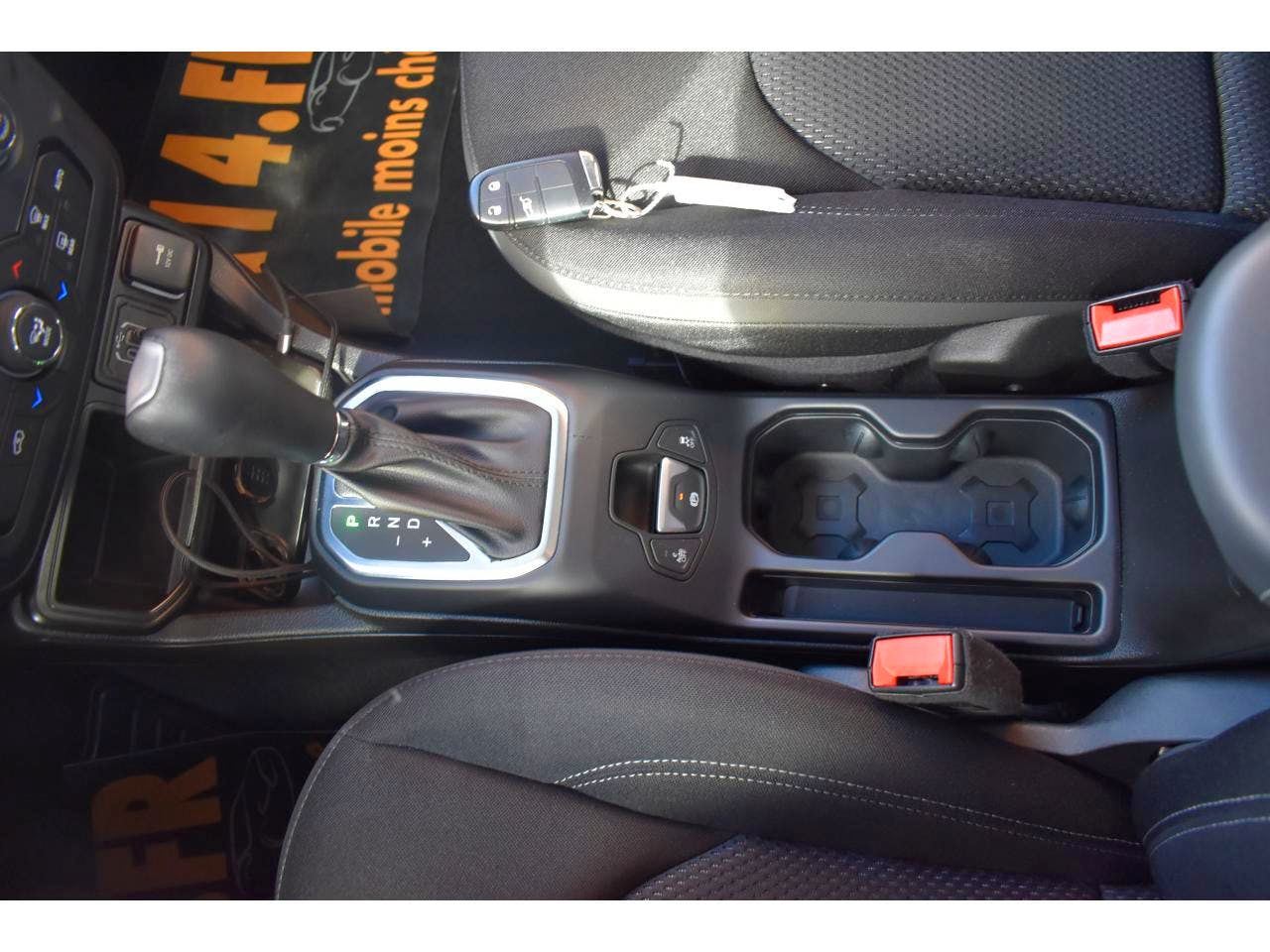 Jeep Renegade  1.5 Turbo T4 130 ch BVR7 e-Hybrid Altitude occasion - Photo 14