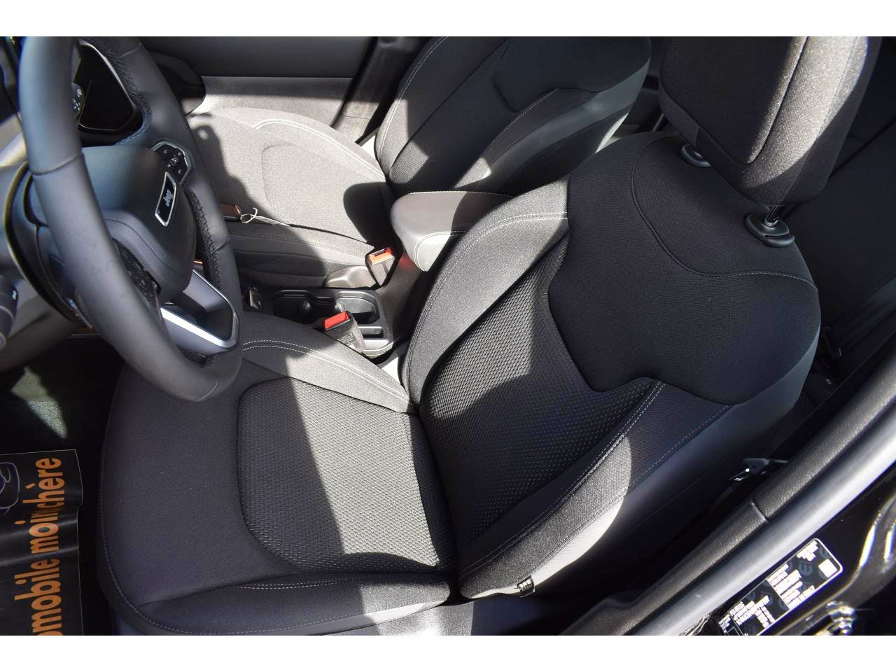 Jeep Renegade  1.5 Turbo T4 130 ch BVR7 e-Hybrid Altitude occasion - Photo 22