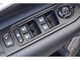 Jeep Renegade  1.5 Turbo T4 130 ch BVR7 e-Hybrid Altitude occasion - Photo 11